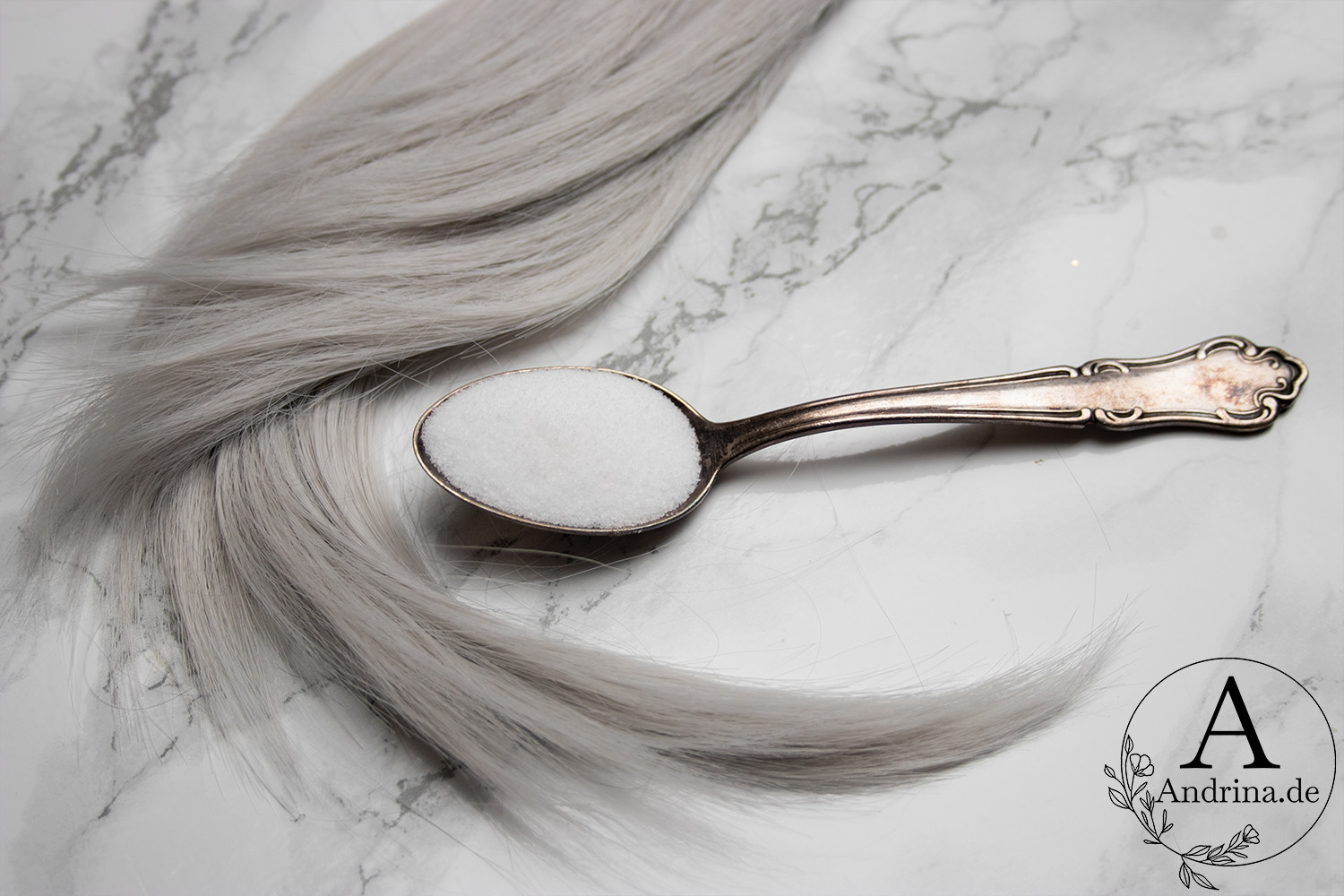 Haarpflege mit Natron: Glänzendes Haar ganz ohne Chemie