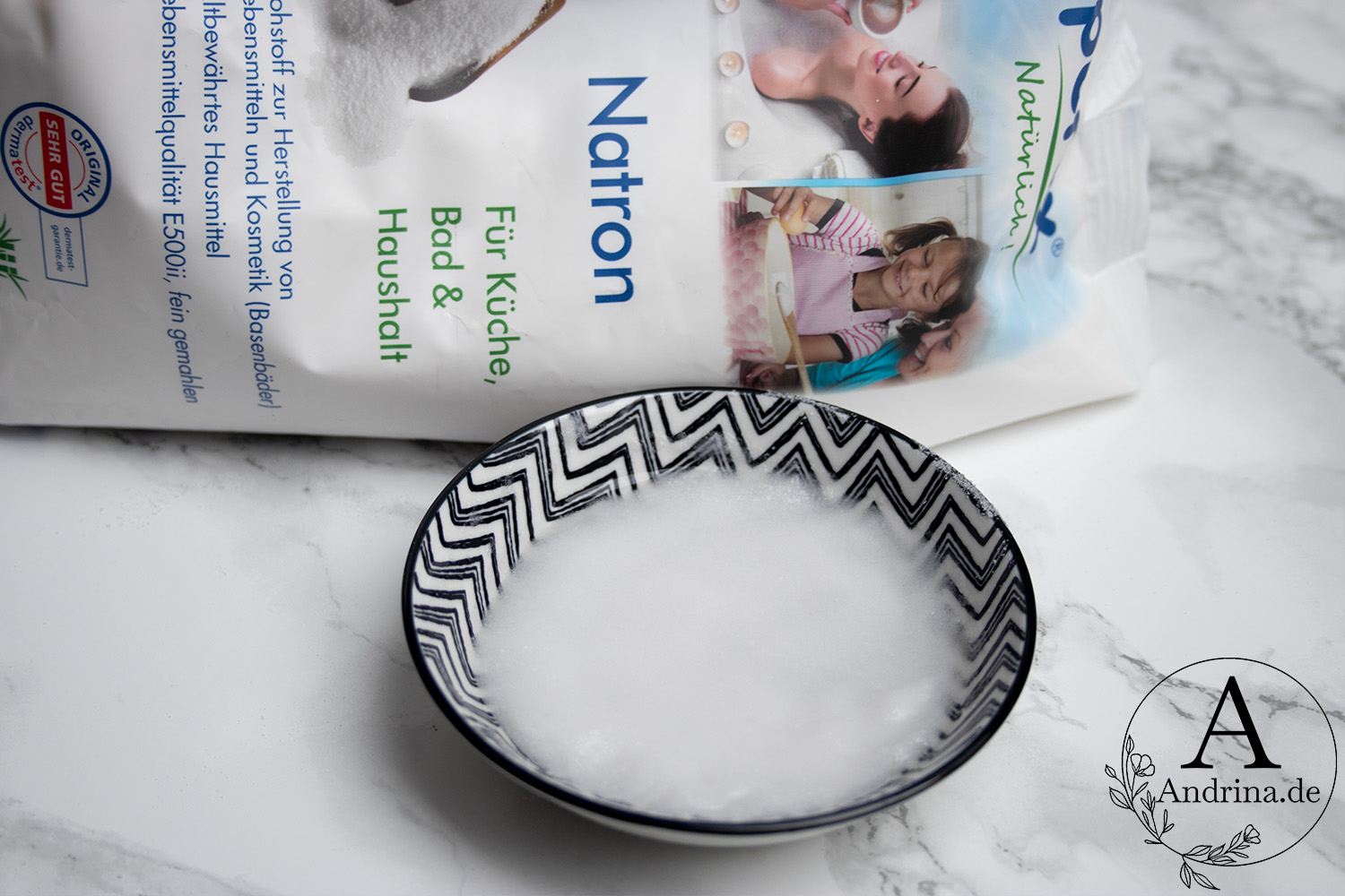 Natürliche Gesichtspflege mit Natron